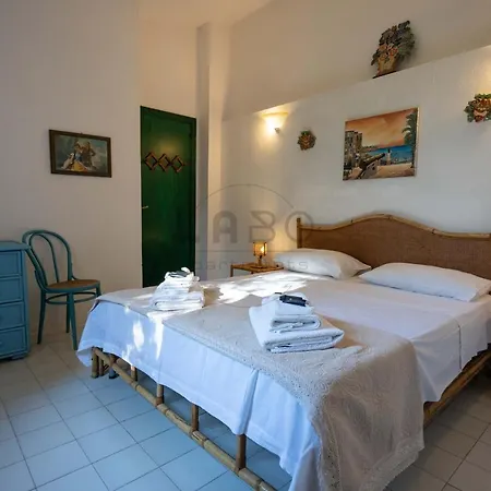 Residenza Crivo Апарт-отель Паргелия
